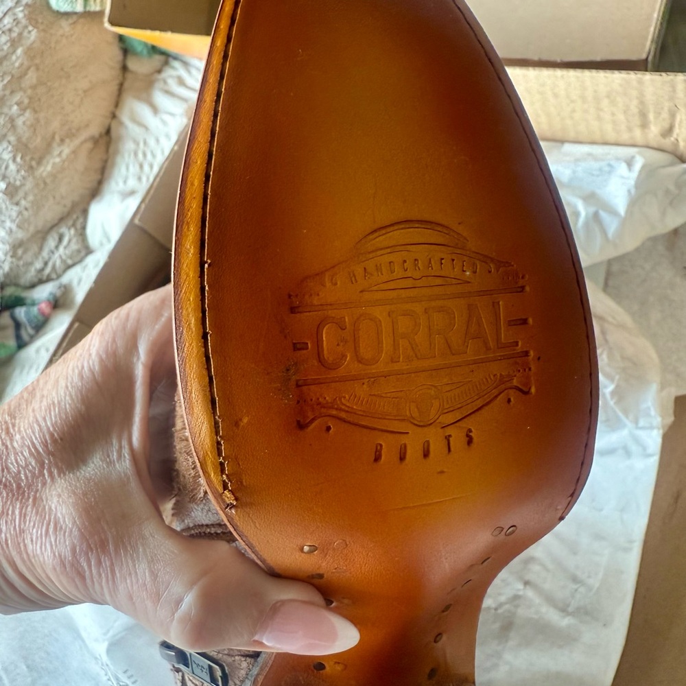 Corral Booties - Picture 6 of 6